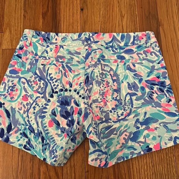 Lilly Pulitzer shorts - Picture 2 of 2
